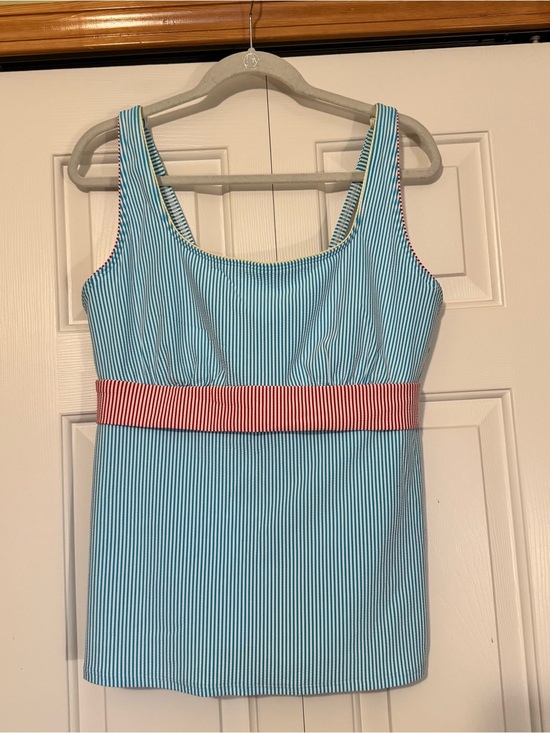 Lands' End Other - Lands’ End Scoop Neck Seersucker Tankini Top